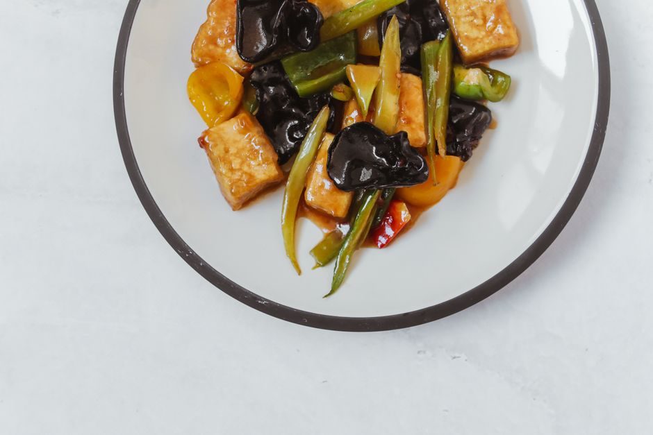 Skillet Crispy Tofu and Vegetable Stir-Fry